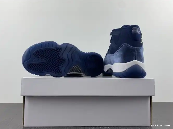 Rep AR0715-441 Velvet Midnight WMNS Navy Jordan 11 Air 0520